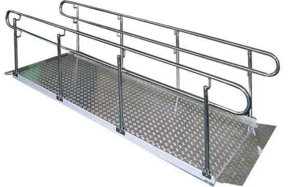 NMG pandus rampa — modulli alyuminiy chequered + porunchili (1.5-5m, balandlik 100-500mm) — RAMP-ALUMINIUM-CHEQUERED — modulli pandus rampa standart ko'rinish